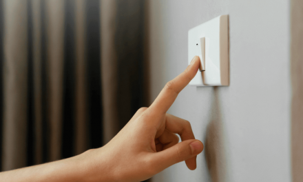 Switch over to smart home lighting: Get eco-friendly, fancy & save more