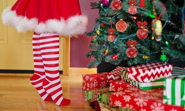 10 best extra full Christmas trees to add extra joy