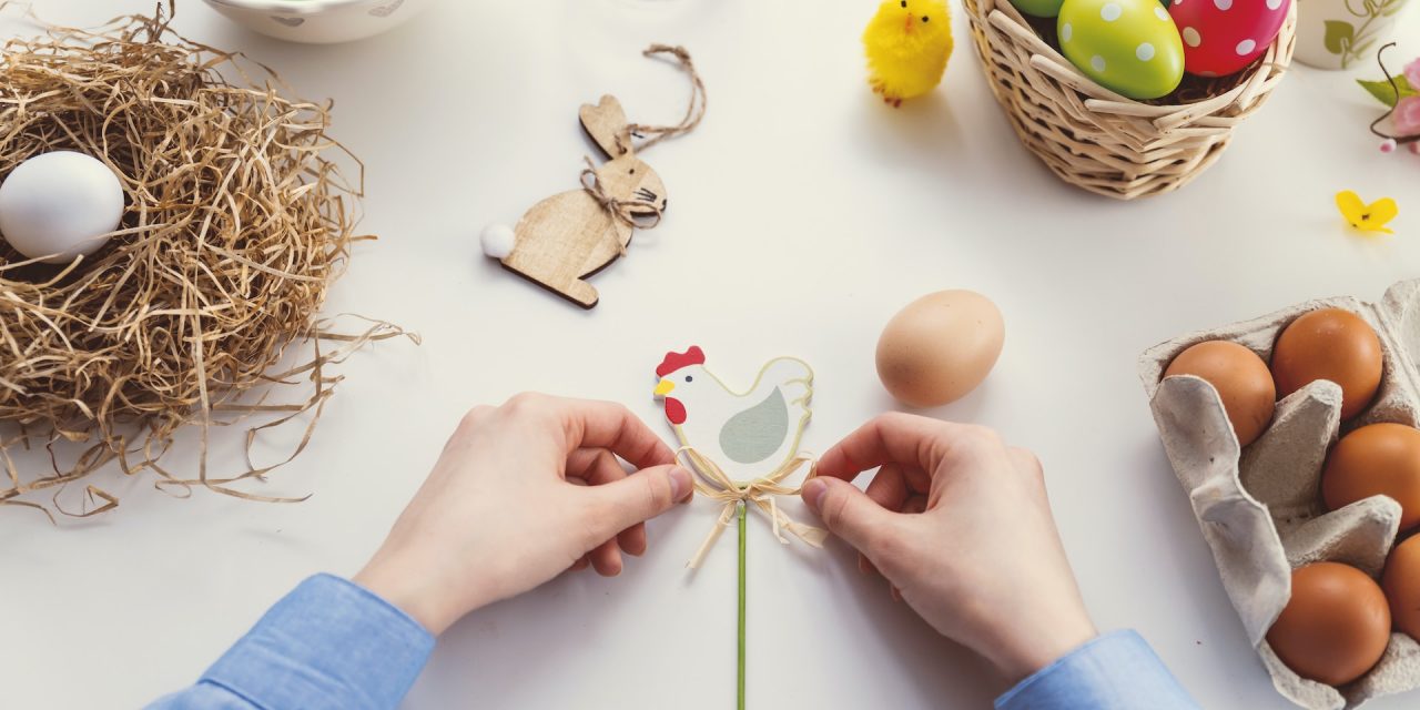 Want to celebrate Easter sustainably? Check out these 10 tips!