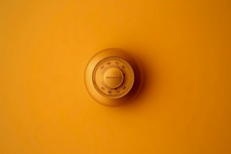 Thermostat UAE