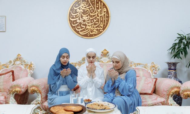 Ramadan 2023: Etiquette, gifts, sales & more