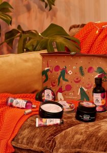 Love & Plums Ultimate Gift set