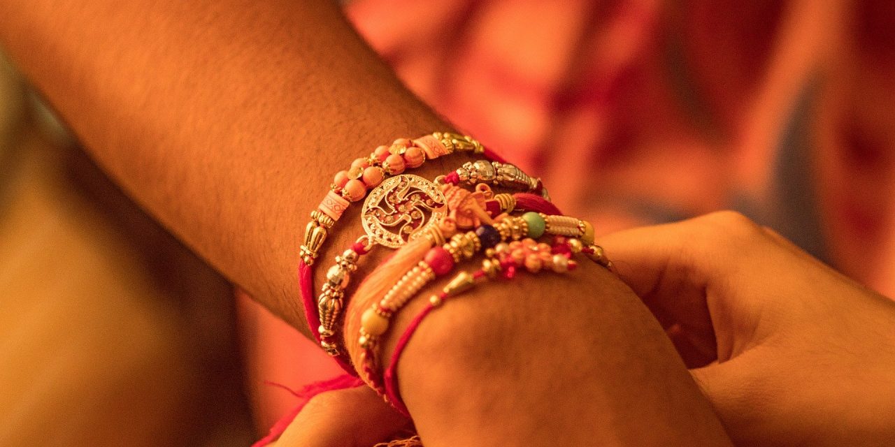 What Rakhi gifts can you give your sister without being too late